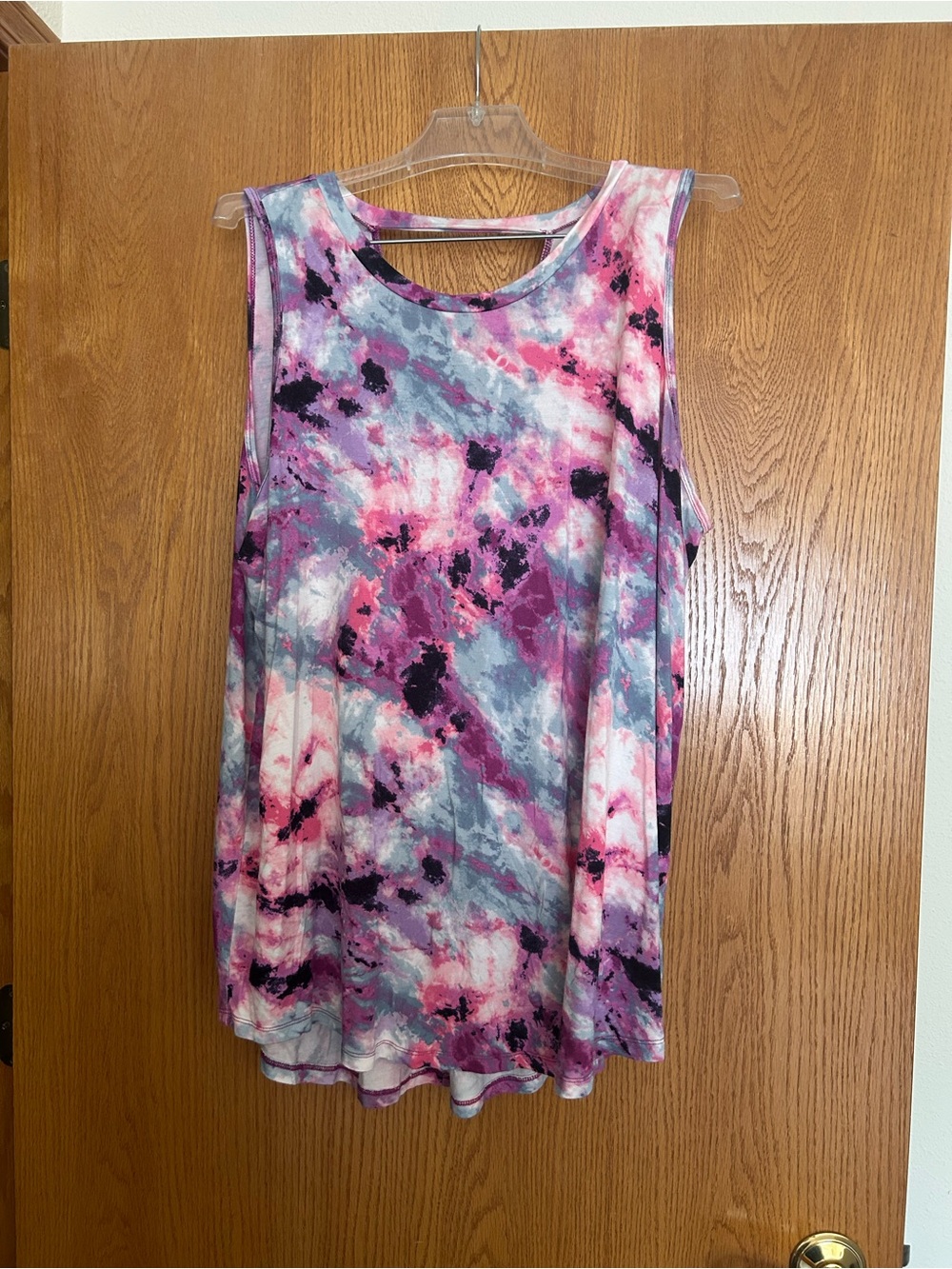 Livi Active Tie-Dye Sleeveless Tank Top - Pink, Purple & Gray